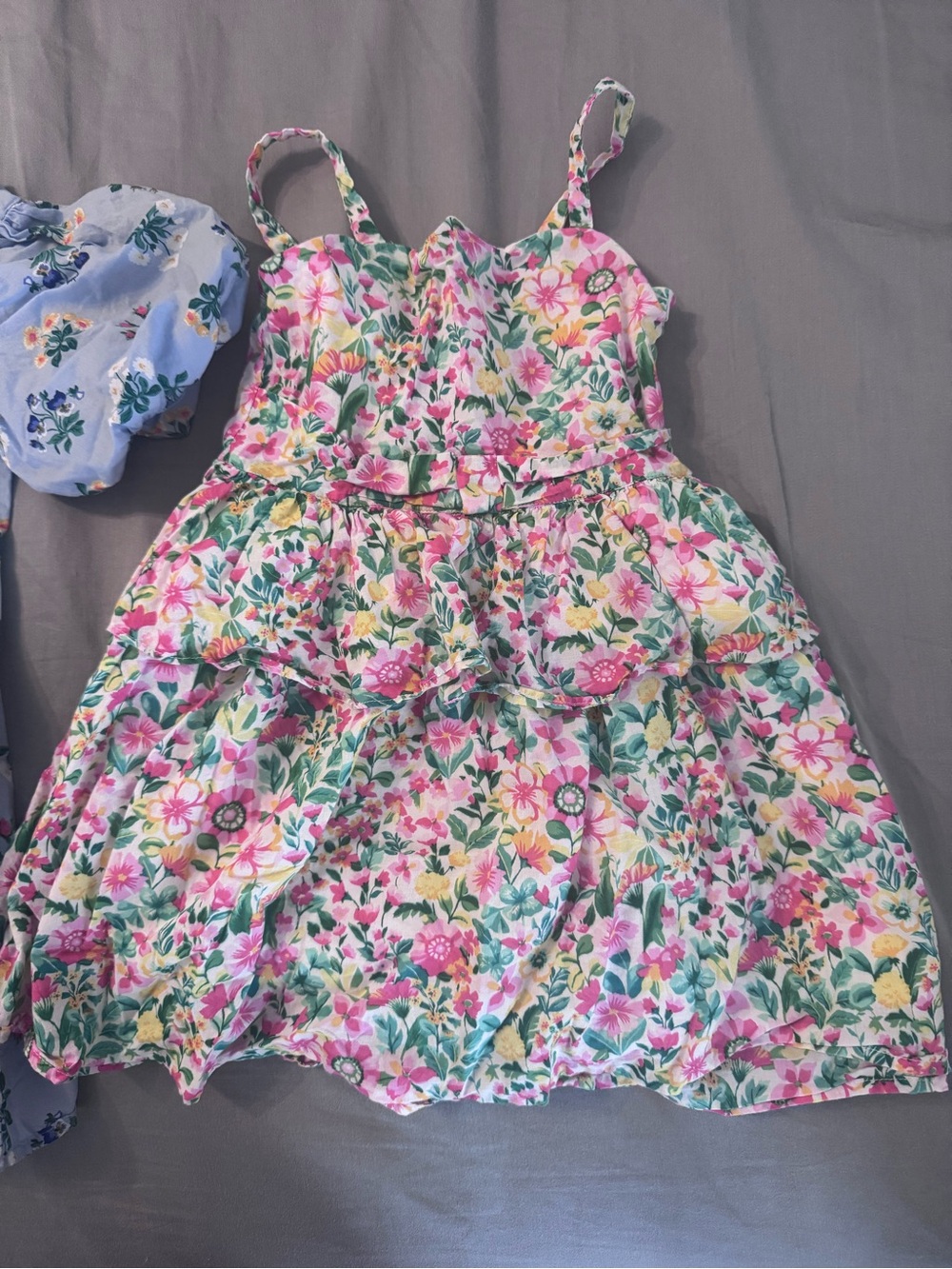 Set of 2 Janie and Jack Floral Girls' summer dresses - size 4 / 5
